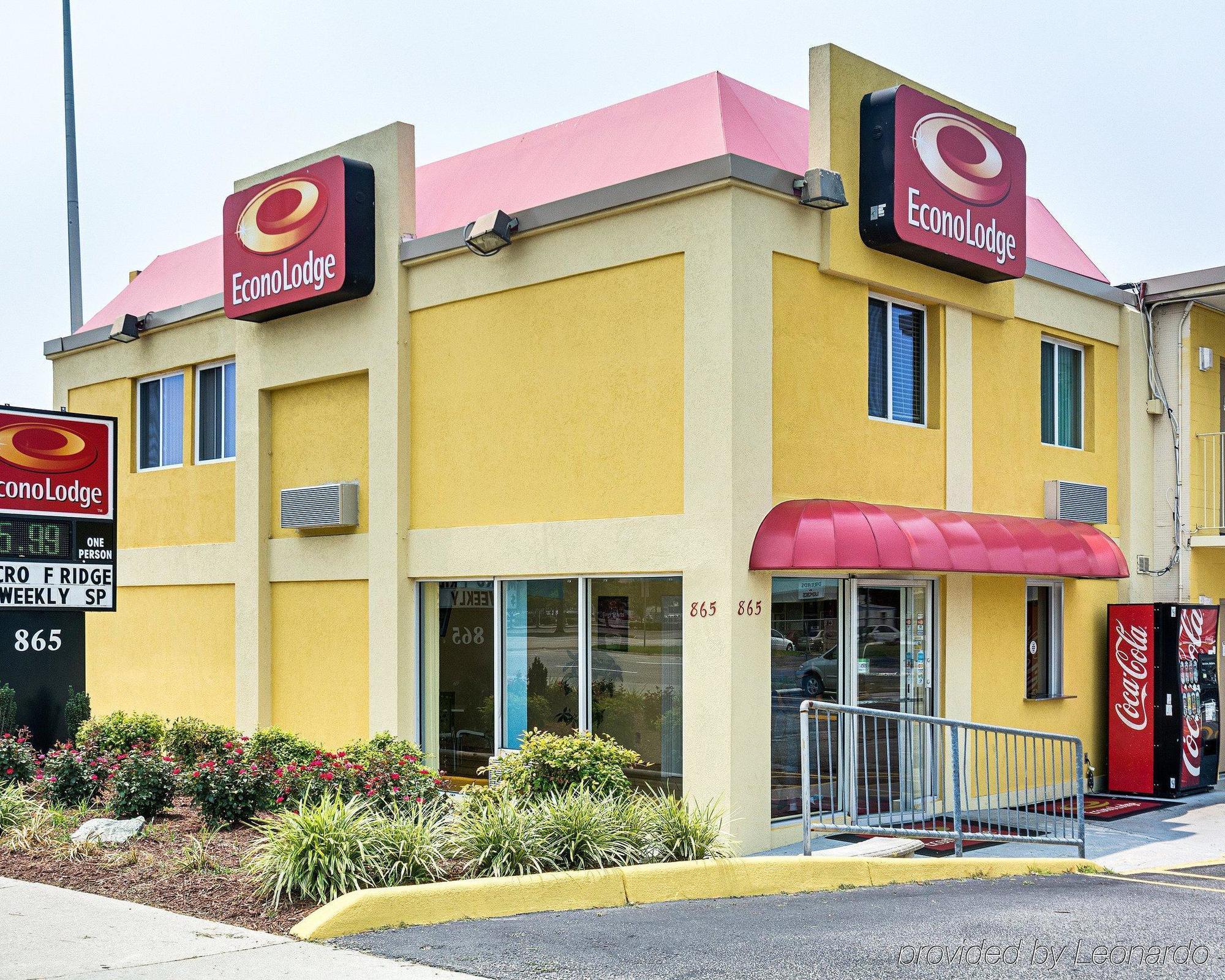 Econo Lodge At Military Circle Norfolk Exteriér fotografie